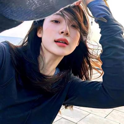 美女与纯情男